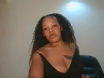 Live Sex with sexy_lyna - Chaturbate