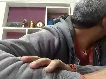 Live Sex Cam with sweetcuervo - Chaturbate