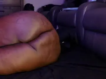 Live Porn with thickumzz41 - Chaturbate