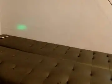 Adult Webcam with littlejennifer18 - Chaturbate