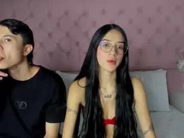 Live Porn with sarahdollss - Chaturbate