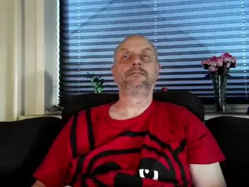 Free Porn Cam with hardmrlazy - Chaturbate