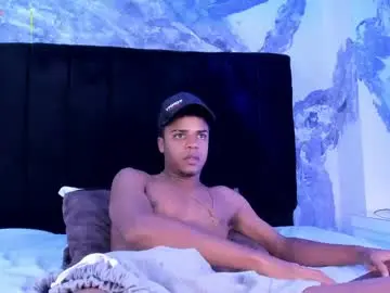 Live Sex Cam with taylorclay_ - Chaturbate