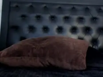 Nude Webcam with alika_jonhson_ - Chaturbate