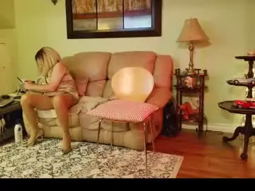 Live Porn with aliciadehart181 - Chaturbate