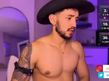 Live Sex with axelking13 - Chaturbate