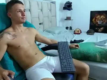 Free Live Porn with andrew_lover21 - Chaturbate
