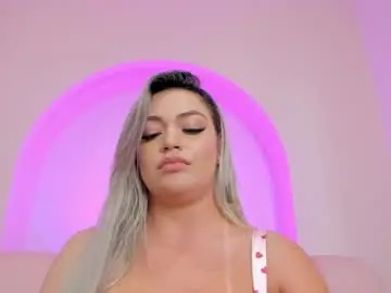 Best live sex cam show with milaowens - Chaturbate