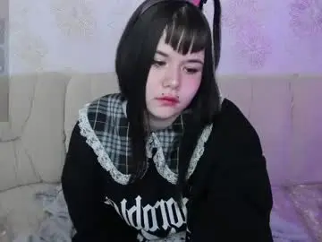 Nude Webcam with clairefaers - Chaturbate