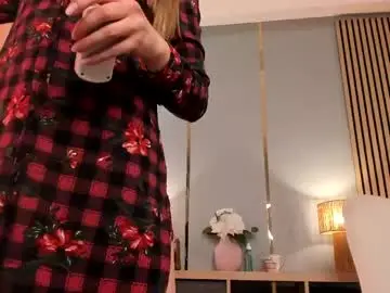 Adult Video Chat with velvetspell - Chaturbate