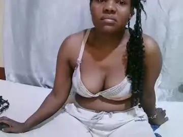 Nude Webcam with ann_keller - Chaturbate