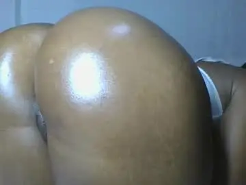 Live Sex Cam with flora_fantasy - Chaturbate