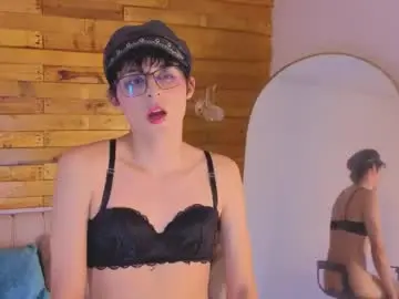 Free Porn Cam with isol_moora - Chaturbate