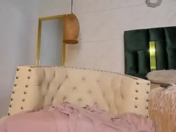 Adult Webcams with valetino_stonee - Chaturbate