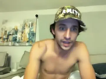 Live Sex Cam with youknowwhoitis412 - Chaturbate