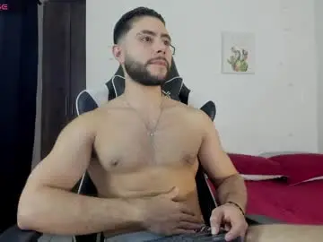 Watch Live Sex Cams with bryan_oficials - Chaturbate
