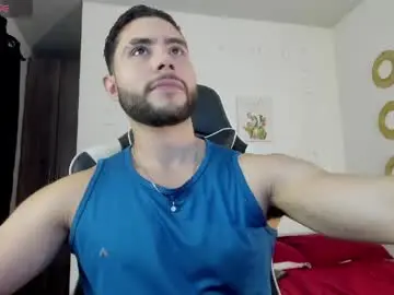 Adult Webcam with bryan_oficials - Chaturbate