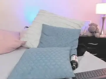 Adult Webcam with mykelcano - Chaturbate