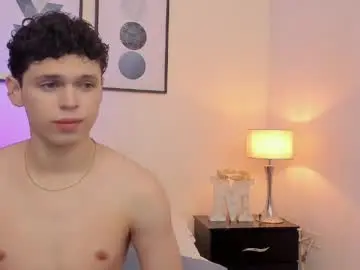 Sex Cam with mykelcano - Chaturbate