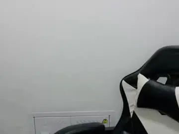 Free Live Porn with genesis_wb - Chaturbate