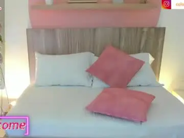 Live Sex Cam with soffia_modre - Chaturbate