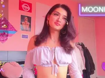 Live Porn with moonfiredance - Chaturbate