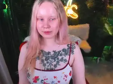 Live Porn with kittenxoann - Chaturbate