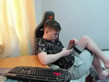 Live Sex with iliaskrislove - Chaturbate