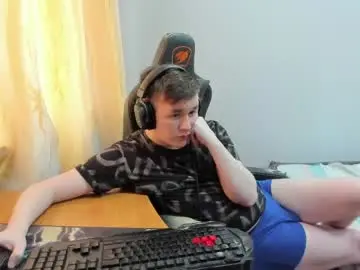 Live Sex with iliaskrislove - Chaturbate