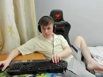 Live Sex with iliaskrislove - Chaturbate