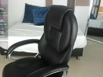 Free Porn Cam with caroline_blair1 - Chaturbate