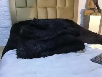 Live Sex Cam with ximenawilliamss - Chaturbate