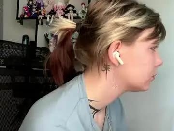 Live Sex Cam with liliandaniels - Chaturbate