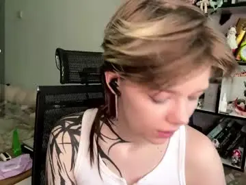 Sex Cam with liliandaniels - Chaturbate