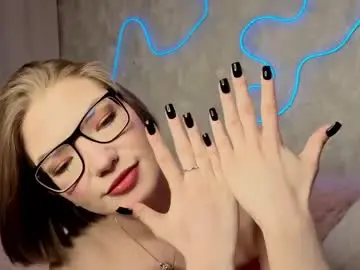 Free Porn Cam with kenyattawestermark - Chaturbate