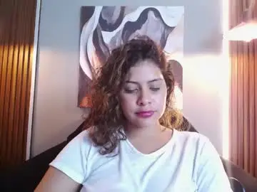 Live Sex Cam with curlydani - Chaturbate