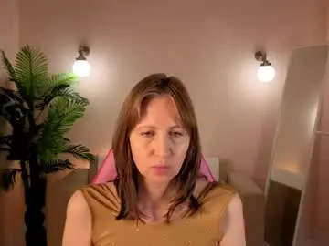 Free Porn Cam with margo_robbbie - Chaturbate