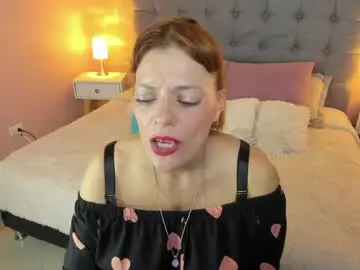 Best live sex cam show with abril_777 - Chaturbate