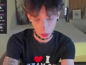 Sex Cam with andywiills - Chaturbate