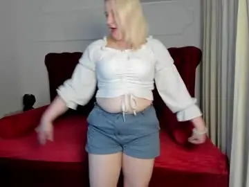 Live Porn with lioraardyn - Chaturbate