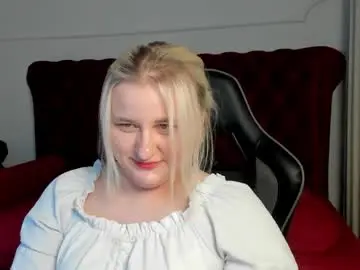 Sex Cam with lioraardyn - Chaturbate