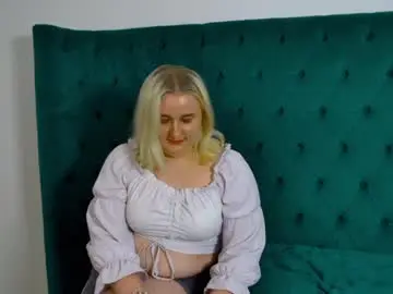 Live Sex with lioraardyn - Chaturbate