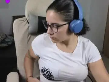 Live Sex Cam with moonwoman_ - Chaturbate