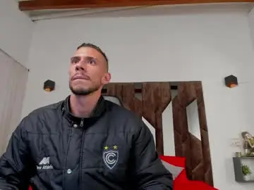 Live Sex with j_king__ - Chaturbate