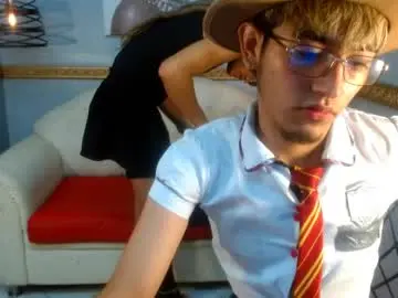 Sex Chat with juan_saul1 - Chaturbate