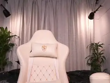Sex Chat with agatha_collinss - Chaturbate