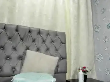 Live Sex Cam with luna_evaa - Chaturbate