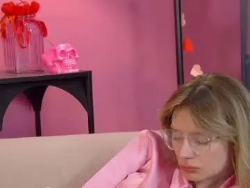 Adult Webcams with merlinmeyer - Chaturbate