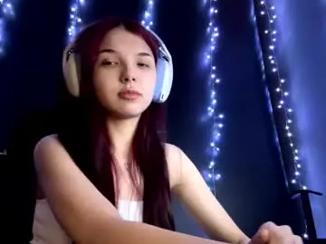 Live Sex with roxiepiurkowski - Chaturbate