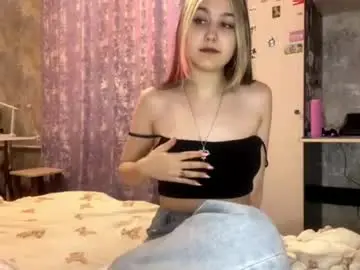 Live Porn with glenniekinney - Chaturbate